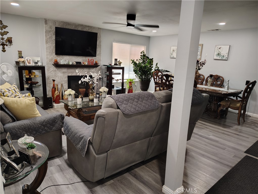 10467 California Avenue Riverside, CA 92505 - Photo 7 of 36