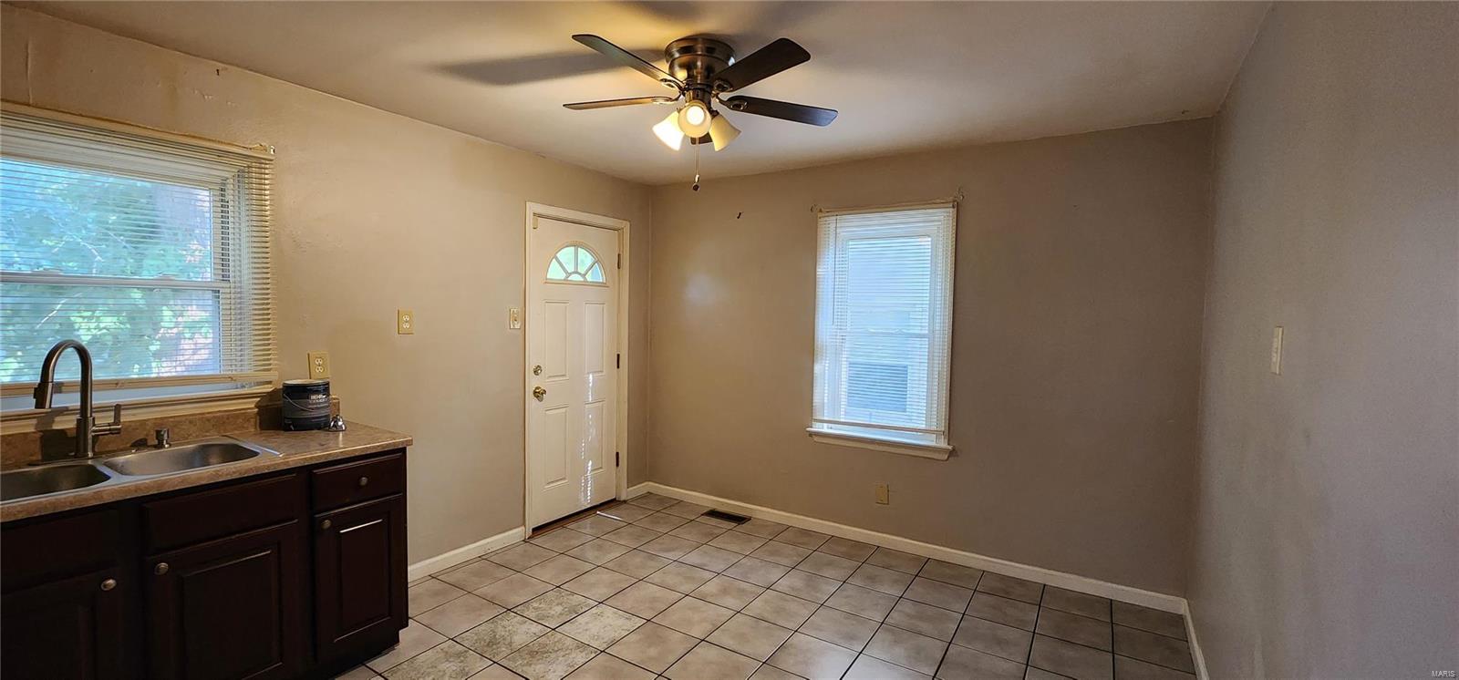 6322 Hancock Avenue Berkeley, MO 63134 - Photo 20 of 25