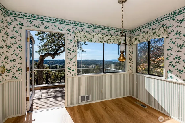 $1,200,000 | 327 Twin Oaks Lane, Friday Harbor, WA 98250