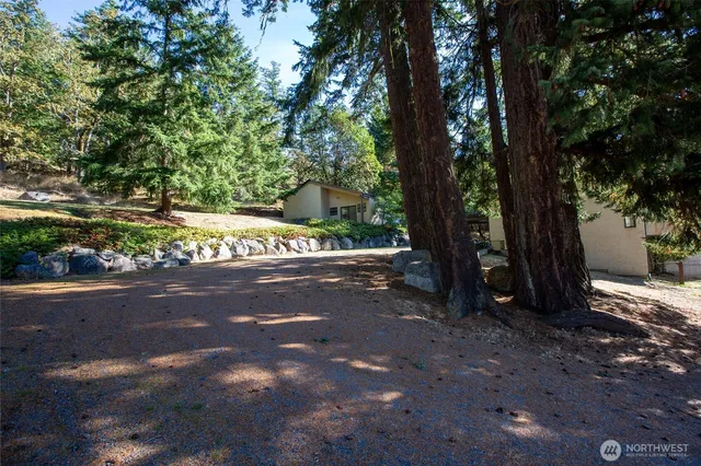 $1,200,000 | 327 Twin Oaks Lane, Friday Harbor, WA 98250