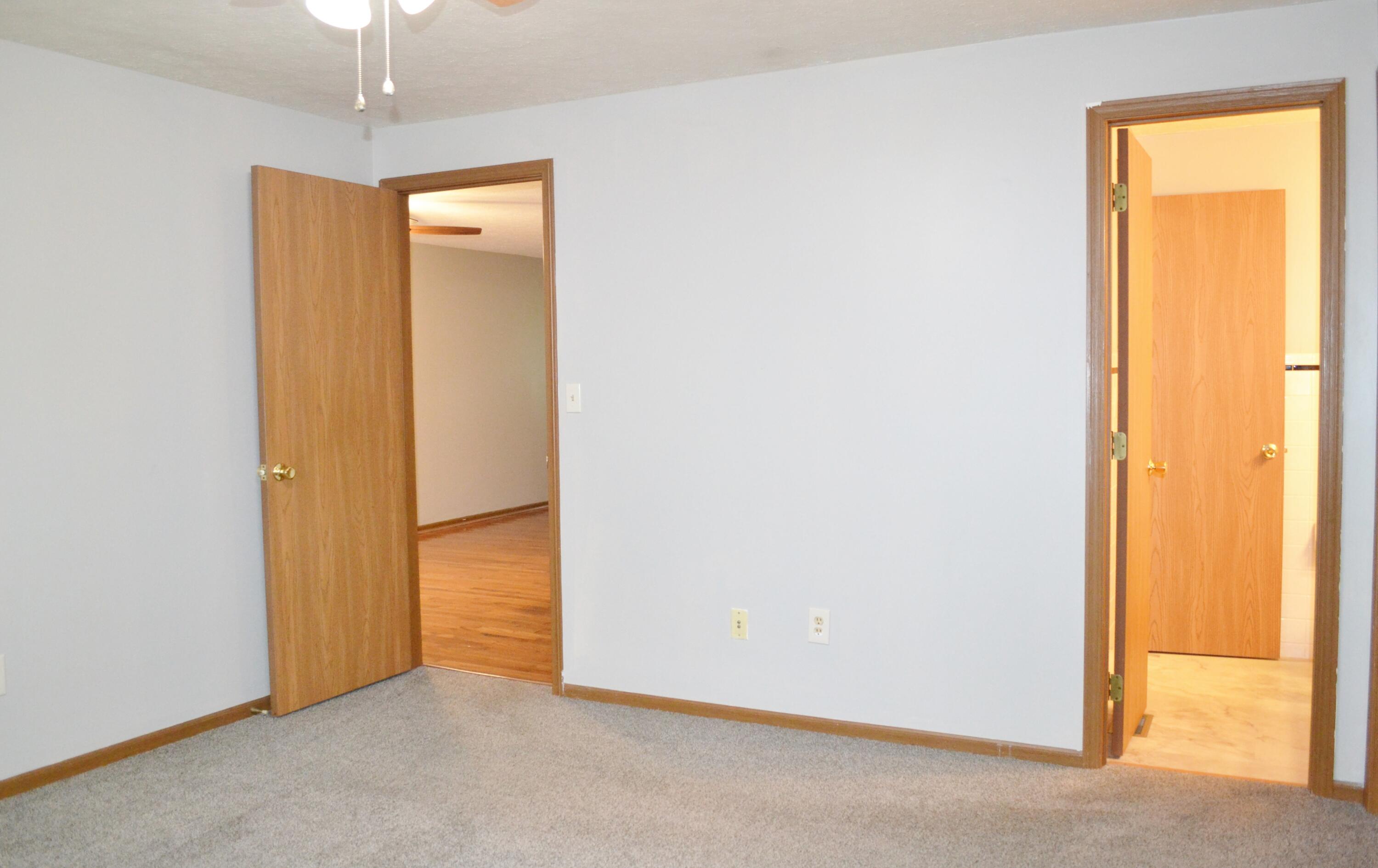4430 Ridgewood Road East Springfield, OH 45503 - Photo 14 of 31 DSC_1900