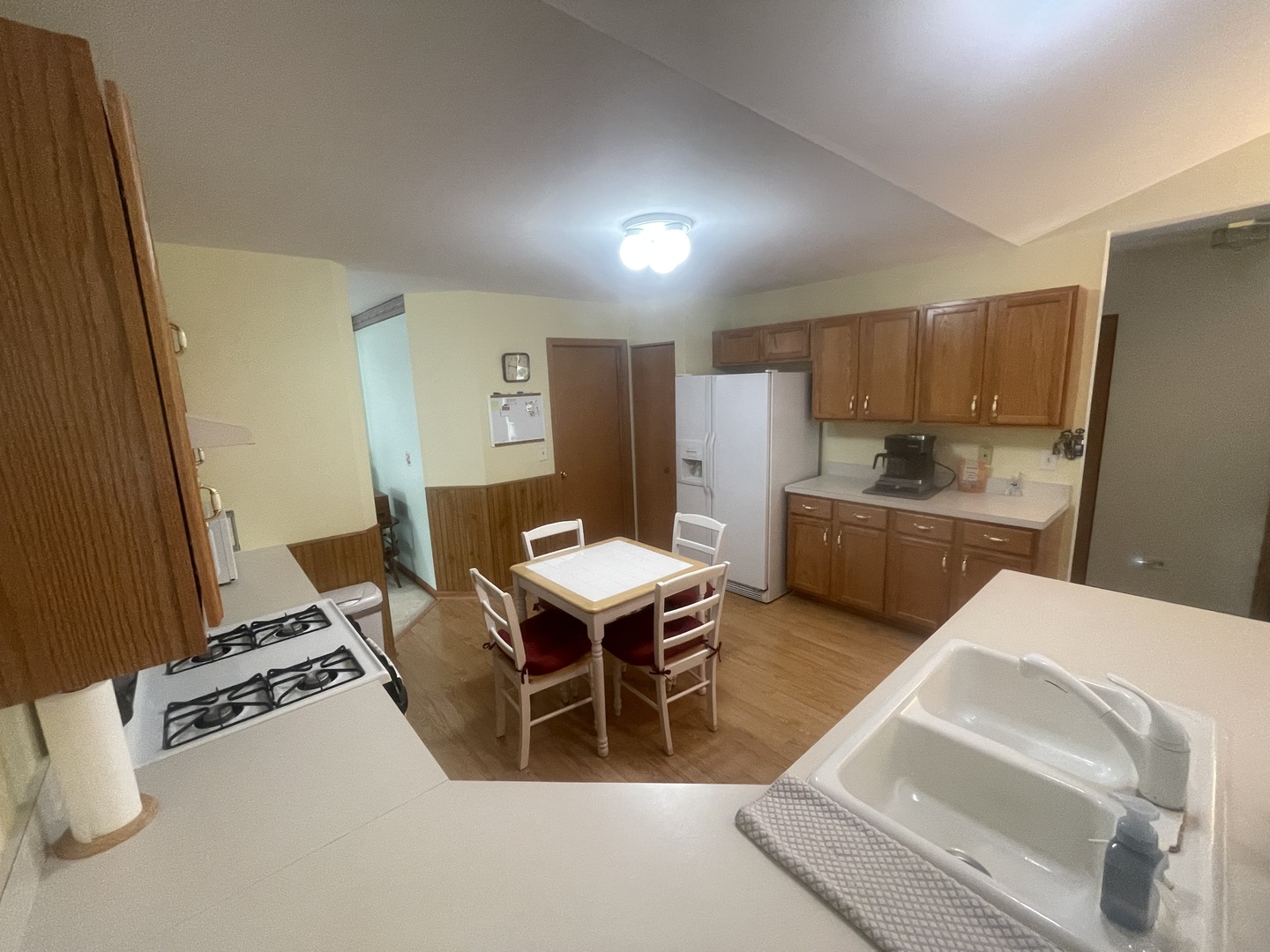 1827 Arbor Falls Drive Plainfield, IL 60586 - Photo 9 of 29 a living room with furniture a table and chairs