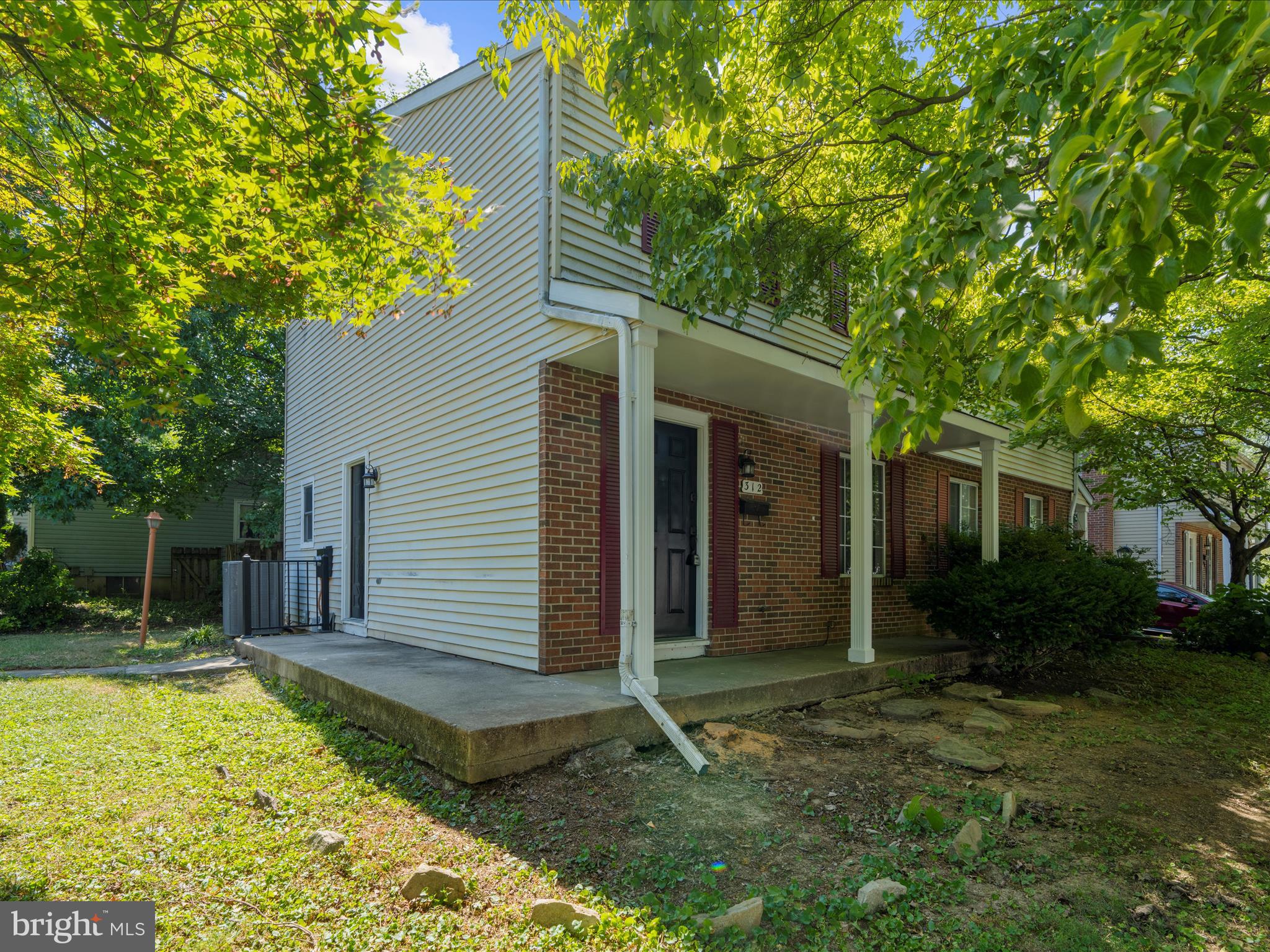 312 Heather Ridge Drive Frederick, MD 21702 - Photo 3 of 42