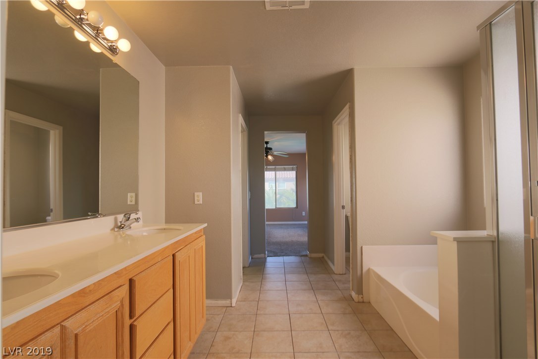 7909 Midnight Ride Street Las Vegas, NV 89131 - Photo 14 of 41 Gallery Image 14