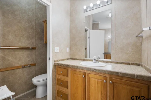 $199,900 | 7103 County Road 292 East, Kilgore, TX 75662