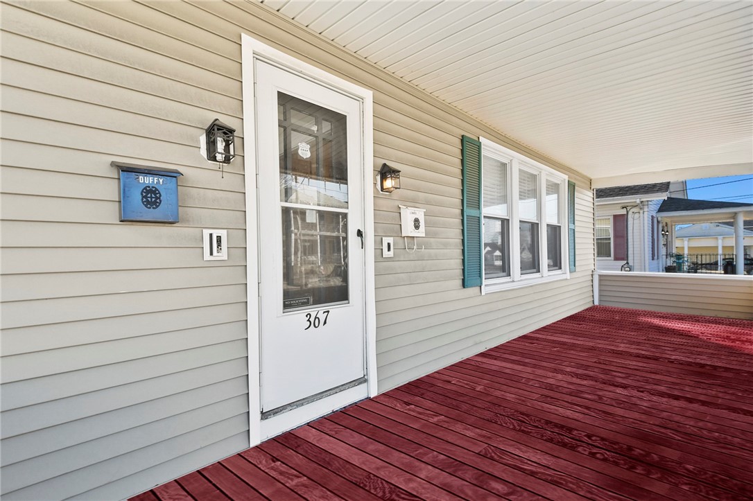 367 Orient Avenue Pawtucket, RI 02861 - Photo 2 of 43