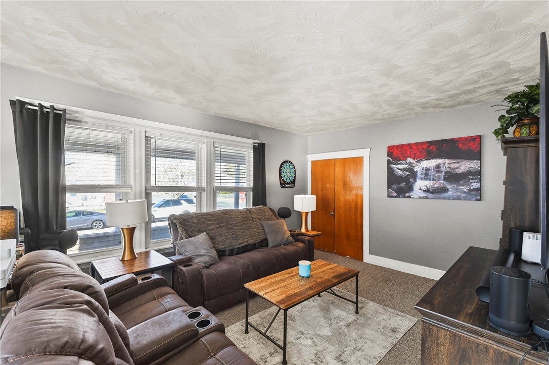 367 Orient Avenue Pawtucket, RI 02861 - Photo 25 of 43