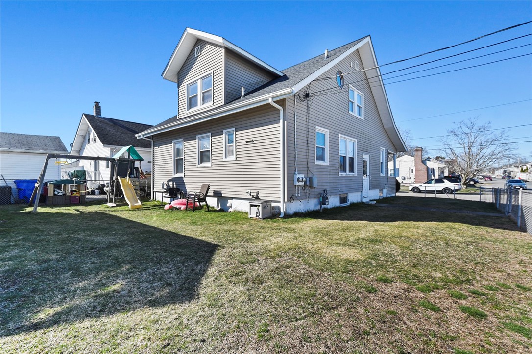 367 Orient Avenue Pawtucket, RI 02861 - Photo 42 of 43
