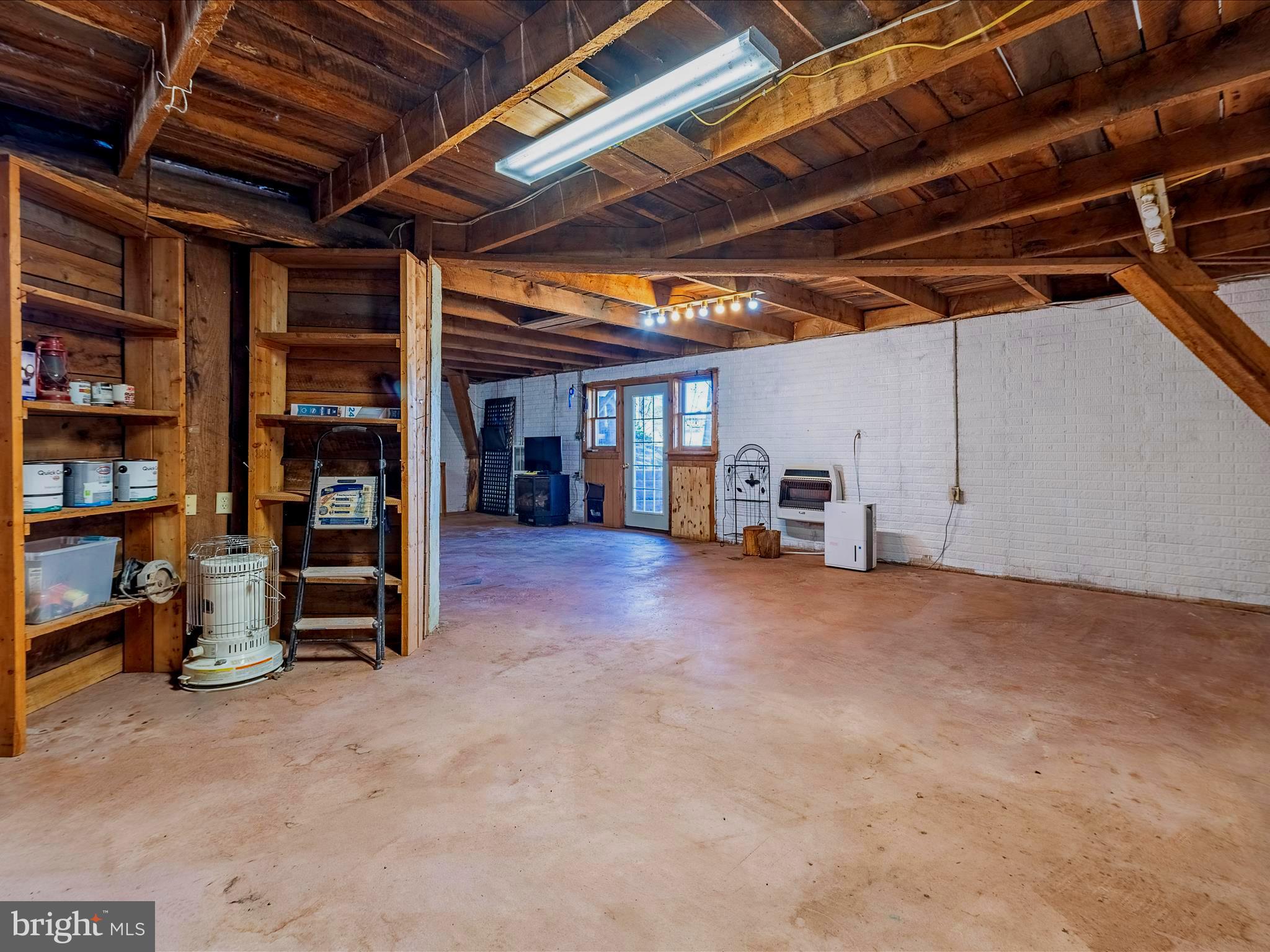 2822 Mauzy Road Berkeley Springs, WV 25411 - Photo 35 of 63 Gallery Image 35