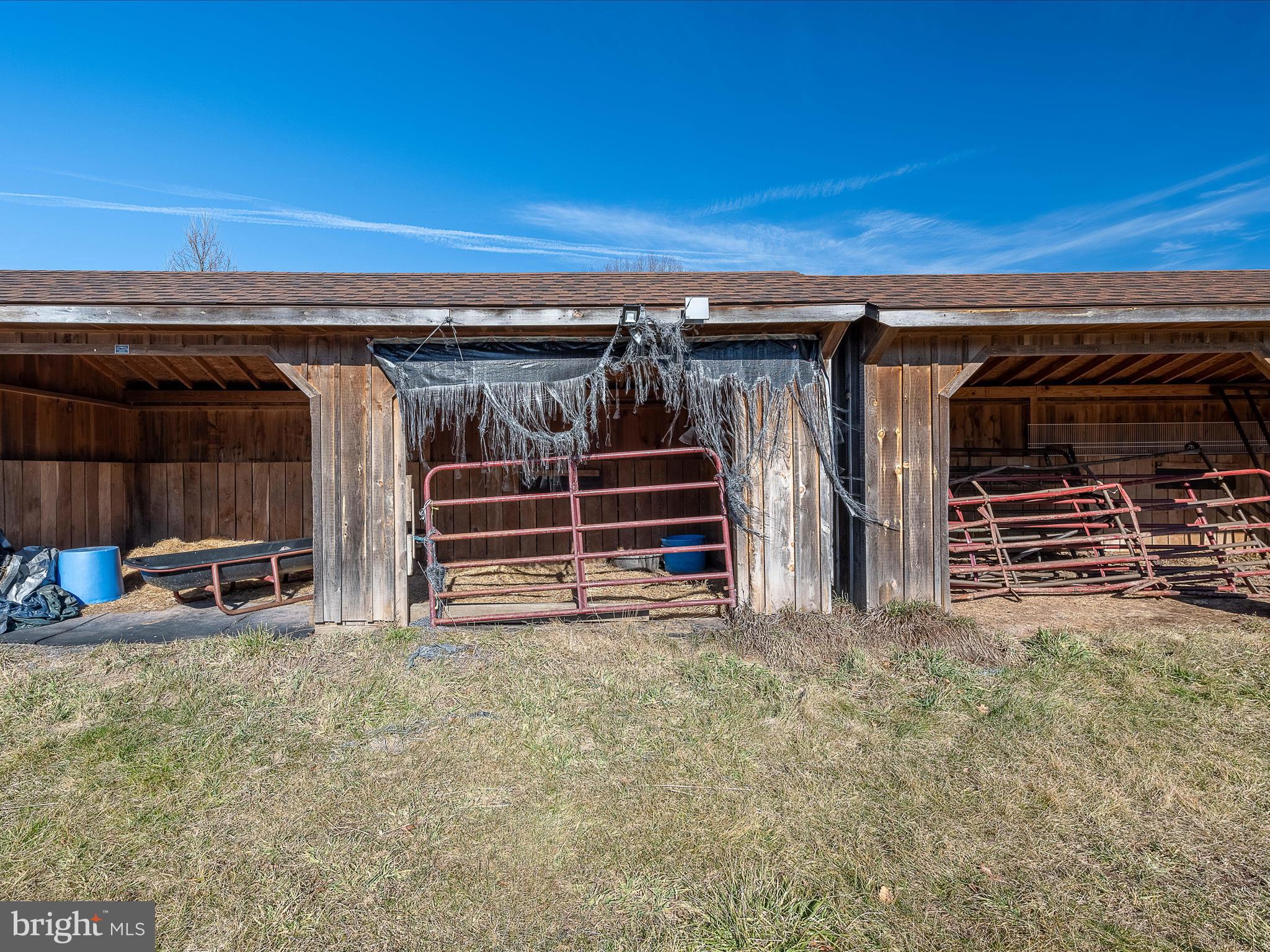 2822 Mauzy Road Berkeley Springs, WV 25411 - Photo 39 of 63 Stables