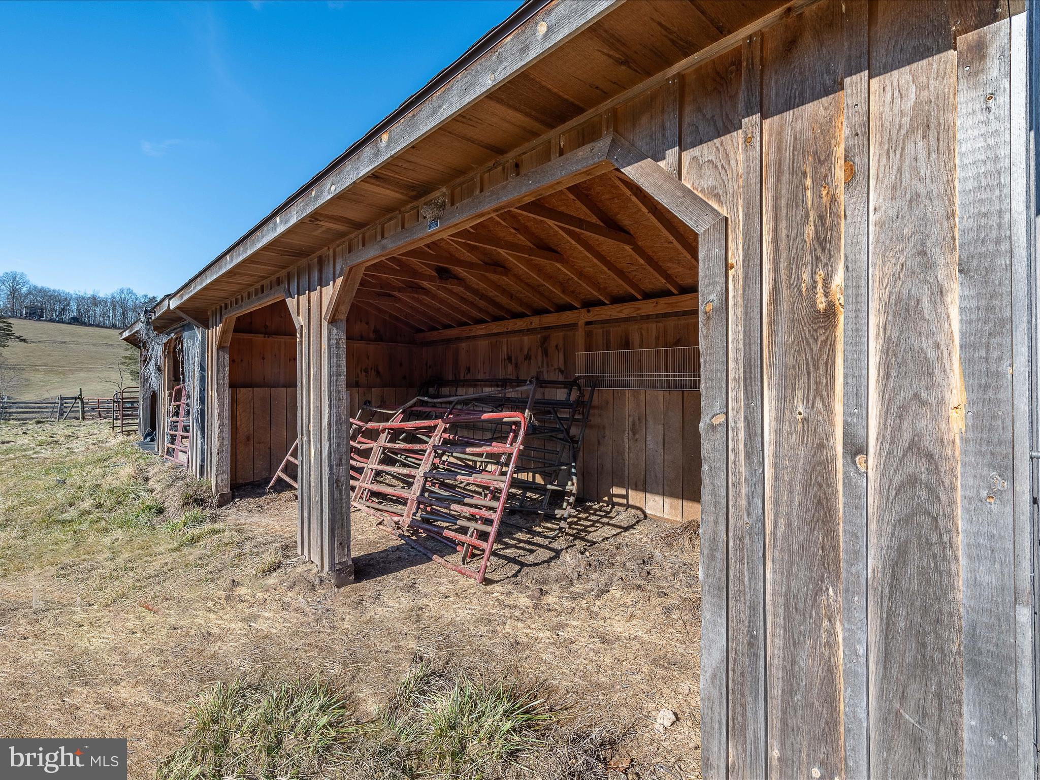 2822 Mauzy Road Berkeley Springs, WV 25411 - Photo 40 of 63 Stables