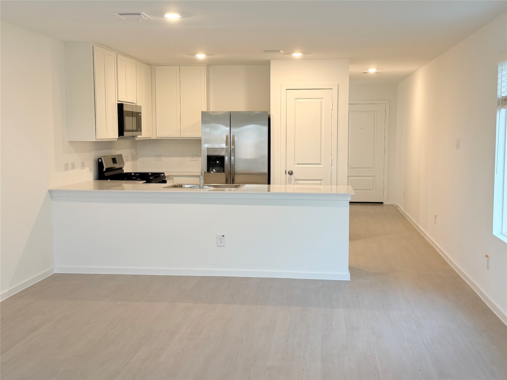 326 Stocks Road Wharton, TX 77488 - Photo 8 of 20 Gallery Image 8