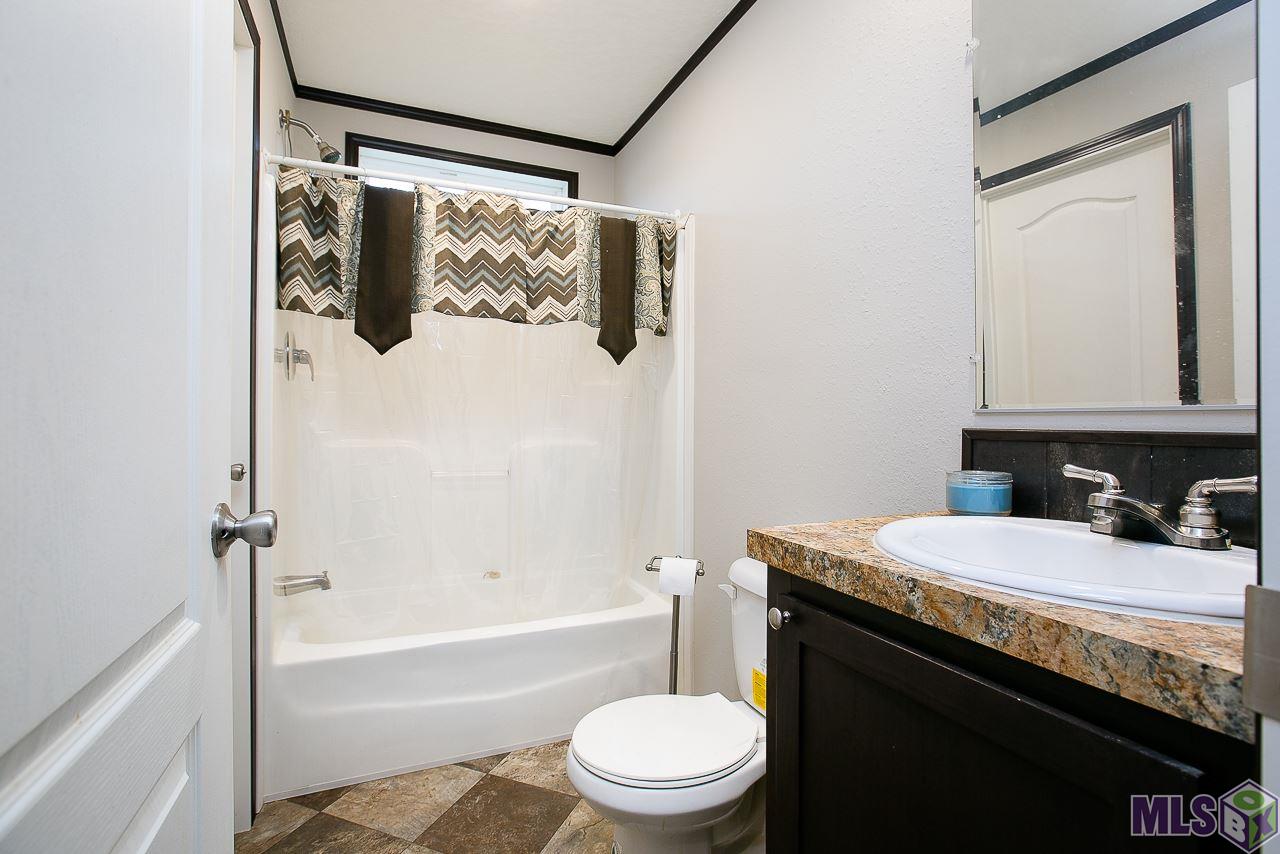 45442 Stringer Bridge Road St. Amant, LA 70774 - Photo 12 of 17 Gallery Image 12