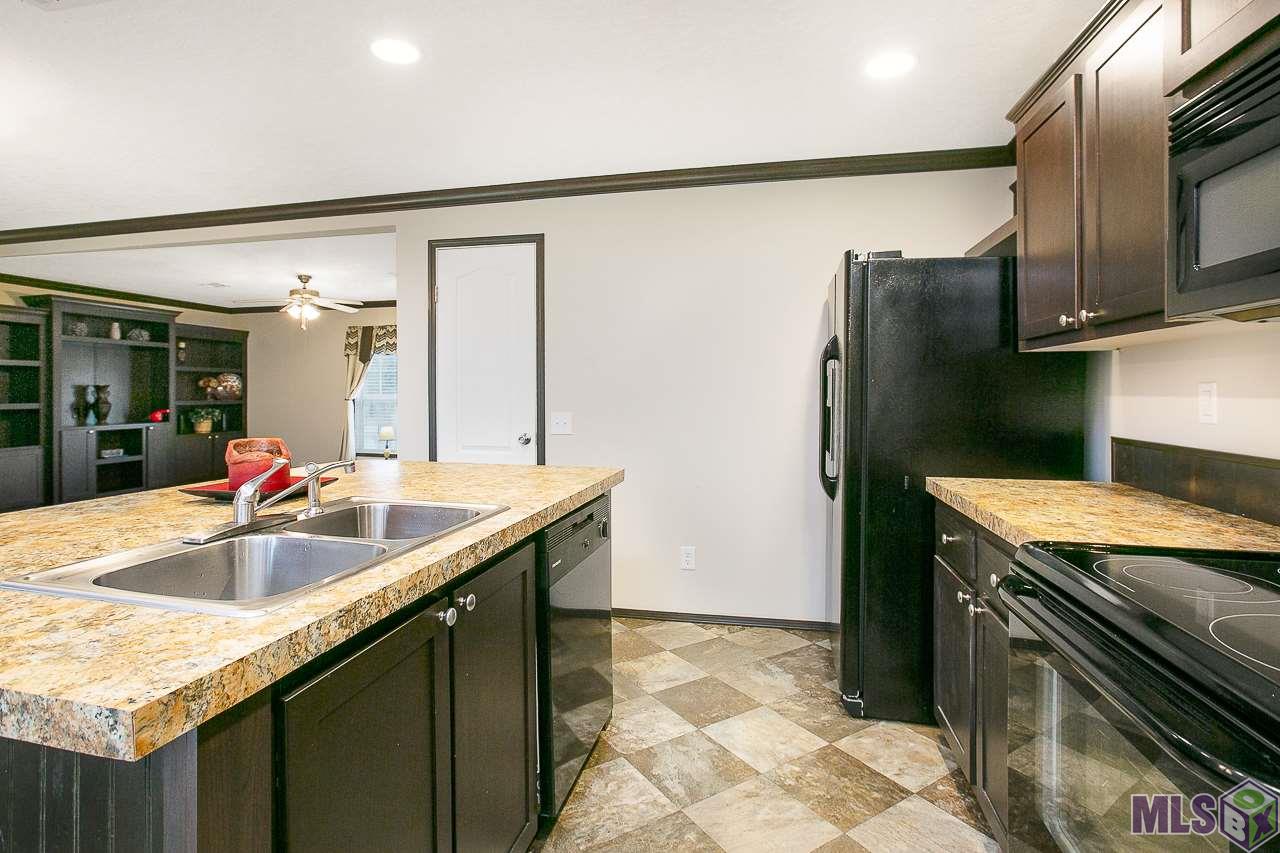 45442 Stringer Bridge Road St. Amant, LA 70774 - Photo 4 of 17 Gallery Image 4