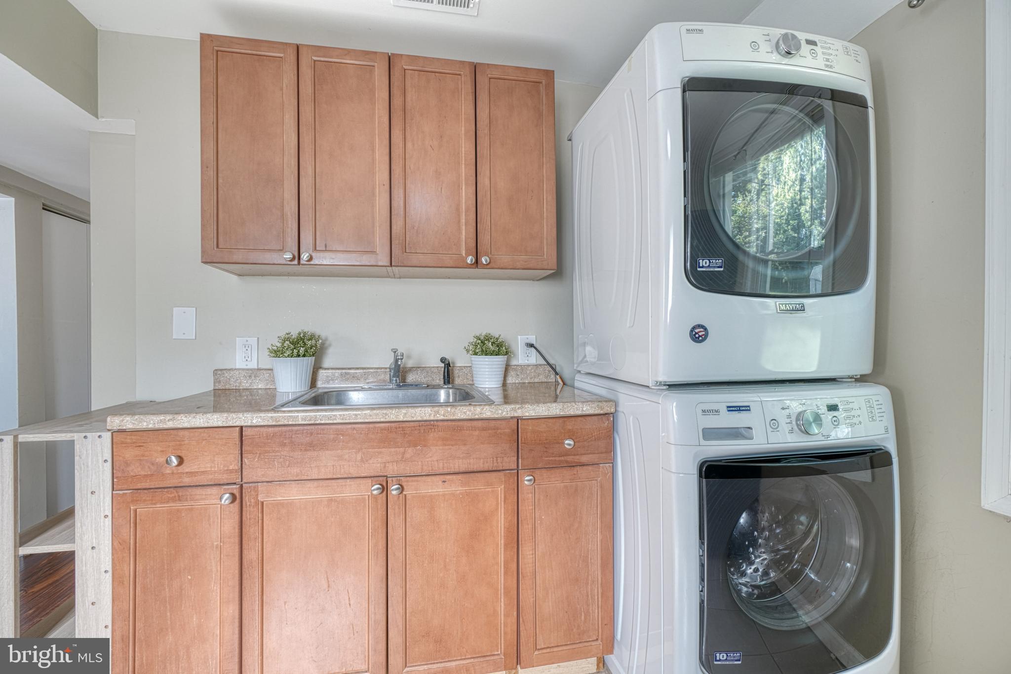 3138 Baybriar Road Dundalk, MD 21222 - Photo 12 of 34 Newer Washer and Dryer