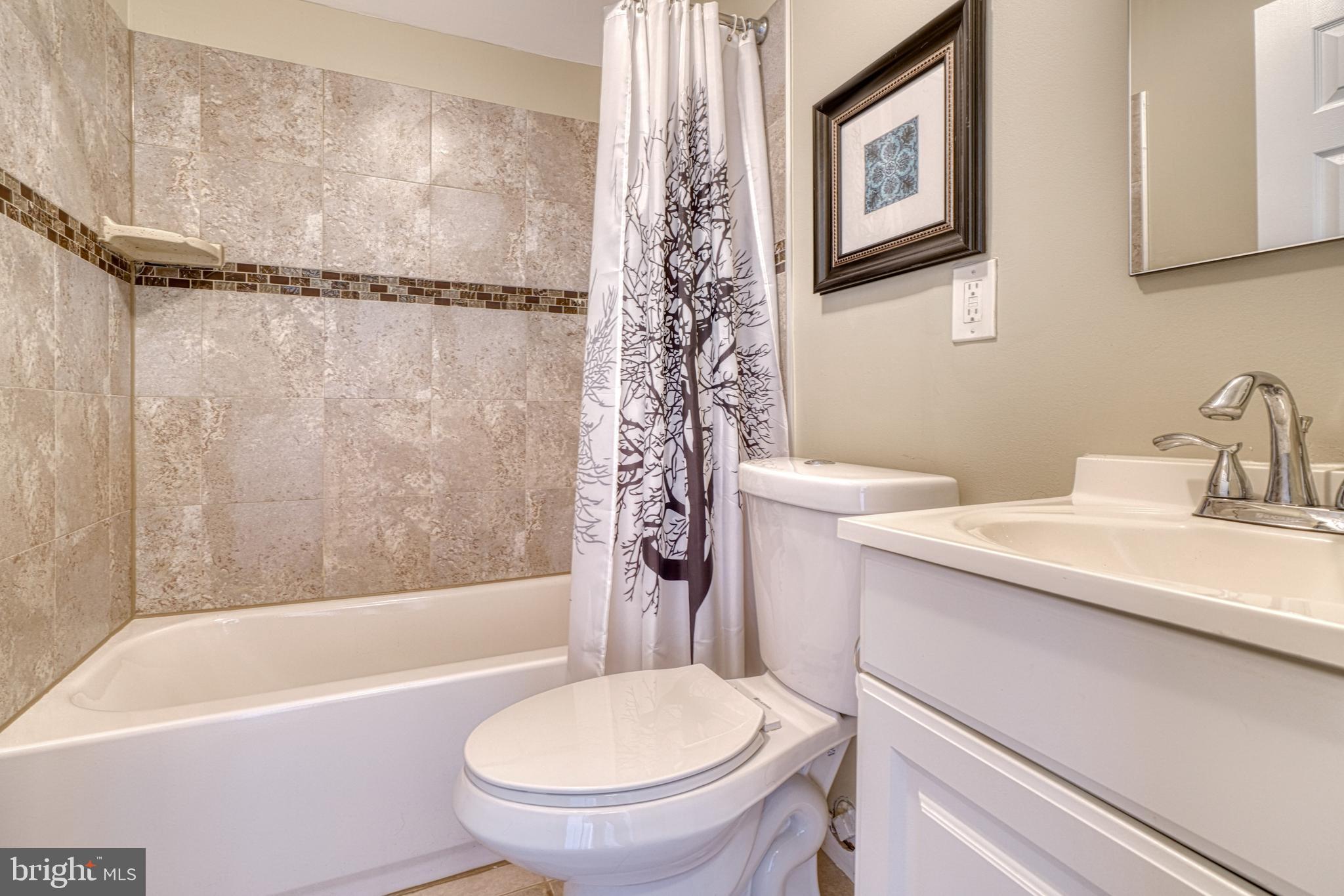 3138 Baybriar Road Dundalk, MD 21222 - Photo 18 of 34 Main Level Bathroom #1