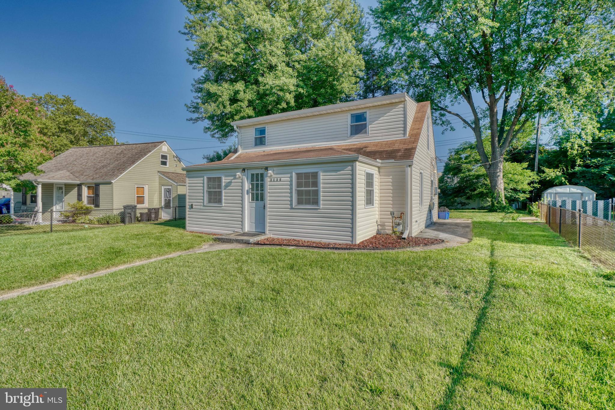 3138 Baybriar Road Dundalk, MD 21222 - Photo 2 of 34 Front house view