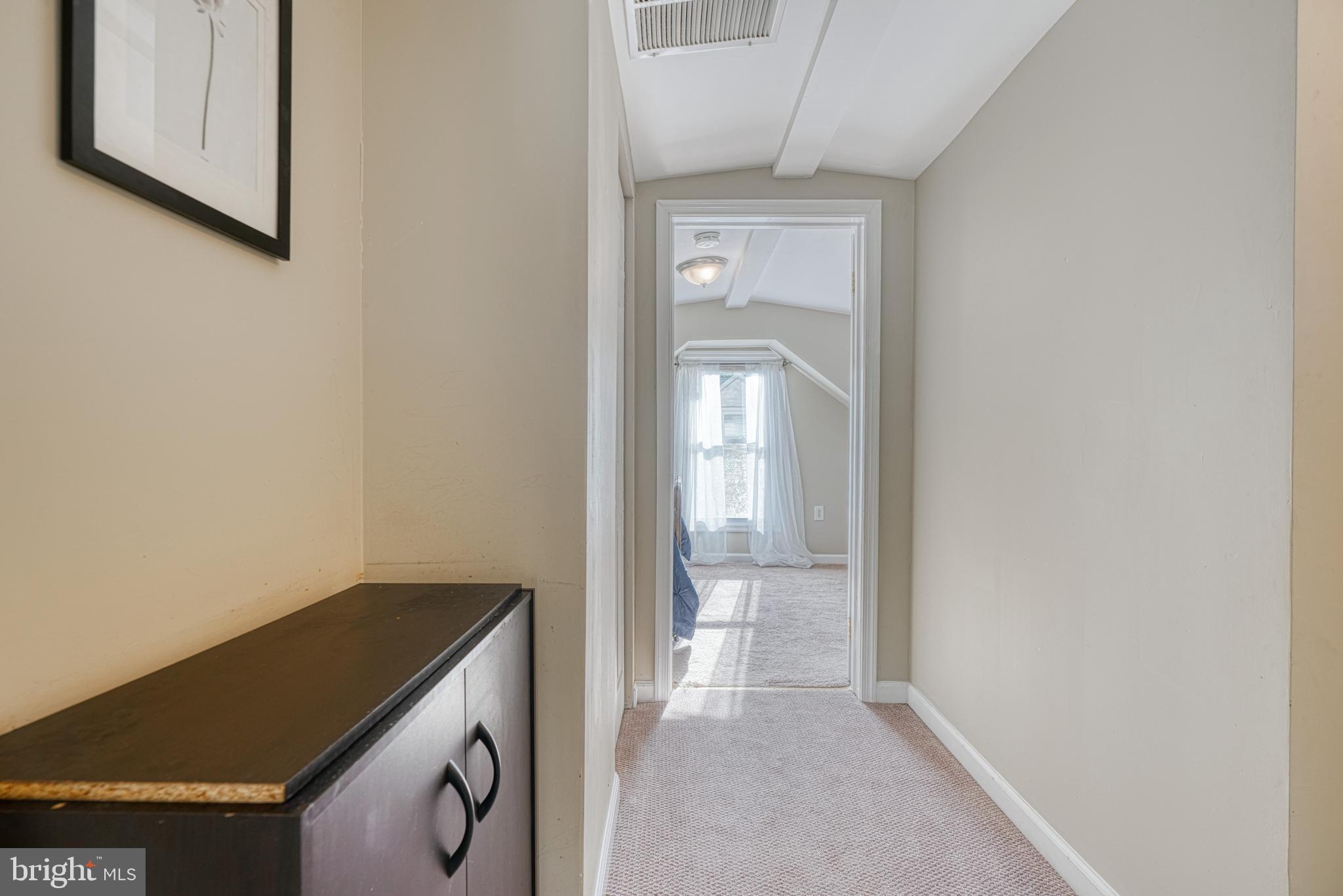 3138 Baybriar Road Dundalk, MD 21222 - Photo 23 of 34 Upper Level Hallway