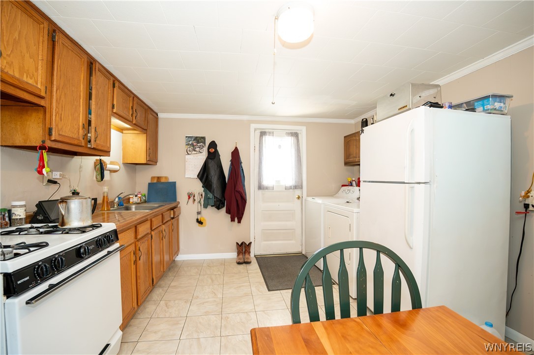 9571 Bernd Road Le Roy, NY 14525 - Photo 22 of 50