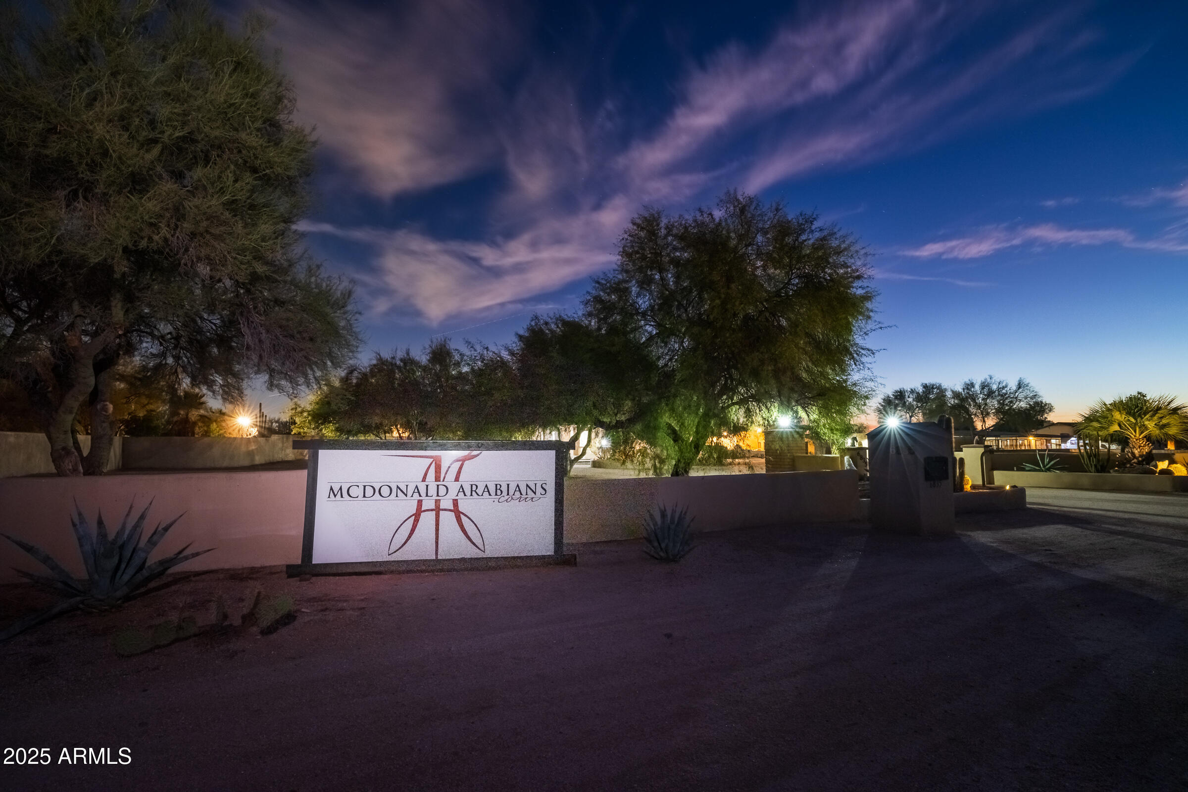 6835 East Peak View Road Scottsdale, AZ 85266 - Photo 54 of 107 6835 E Peak View Rd-135