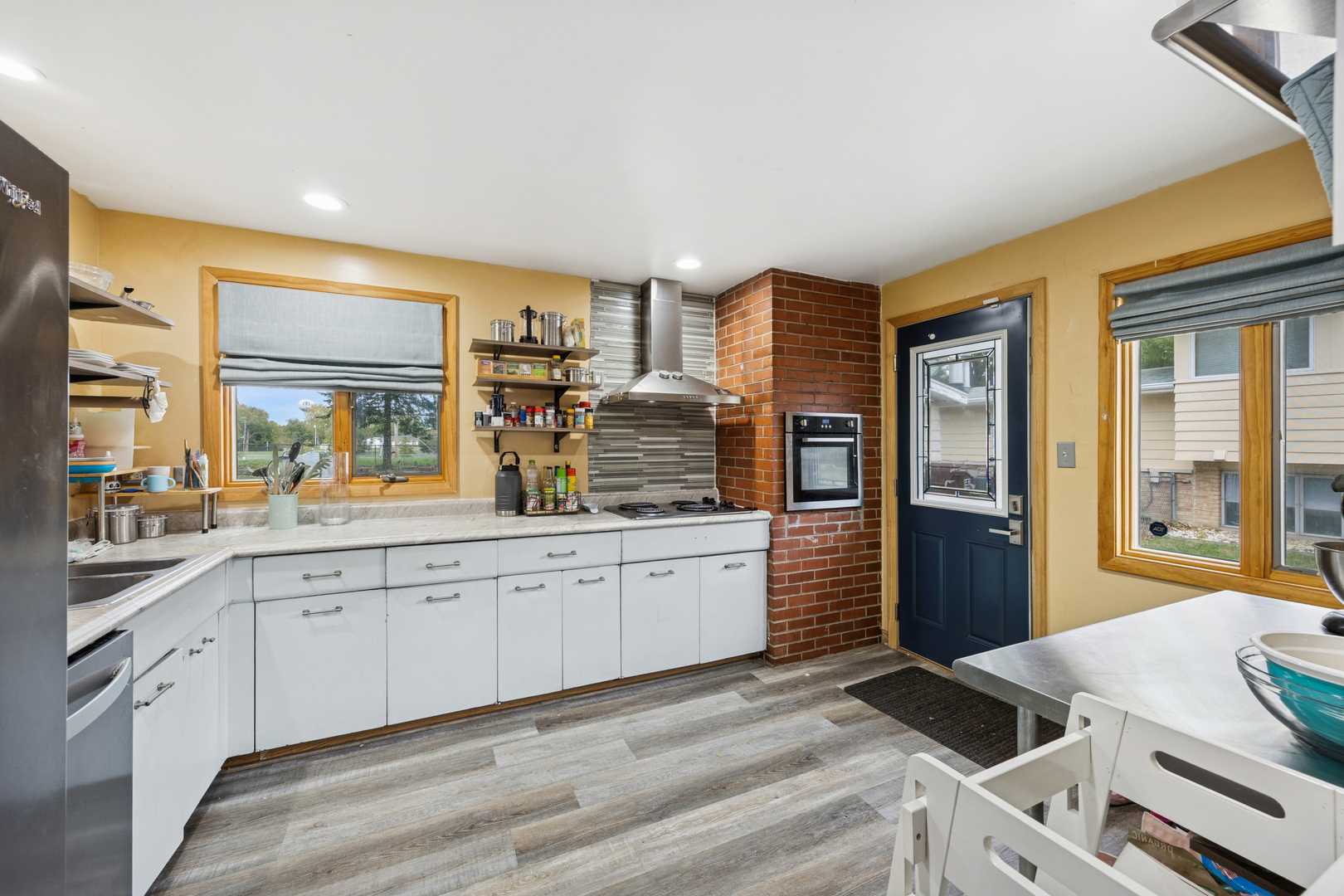 356 Winnebago Street Park Forest, IL 60466 - Photo 4 of 17