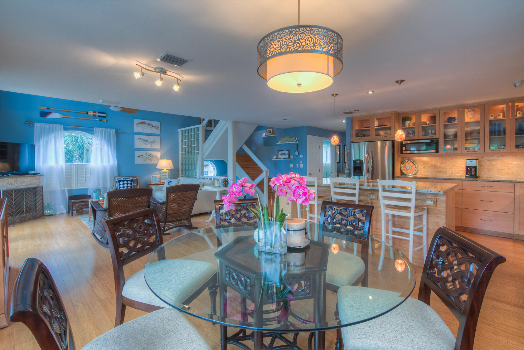 8 Center Lane Key Largo, FL 33037 - Photo 12 of 46 Dining Area