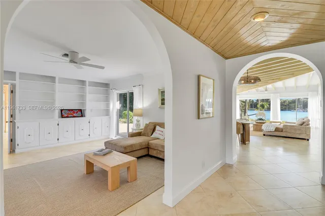 $13,000 | 19655 North Riverside Drive, Jupiter, FL 33469