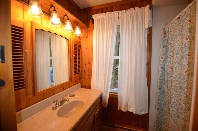 $314,900 | 273 North Fremont Street, Whitewater, WI 53190