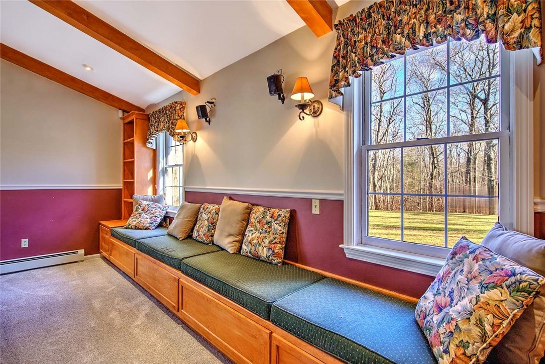 165 Bungy Road Scituate, RI 02857 - Photo 26 of 50 Great room with built in sitting area