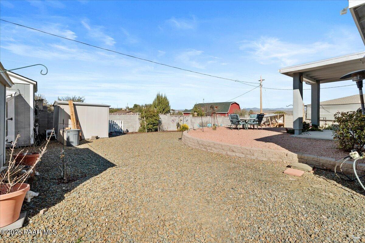 20656 East Wagon Way Mayer, AZ 86333 - Photo 17 of 25 16-Backyard