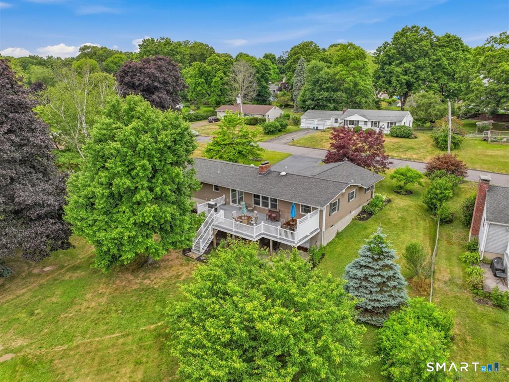 12 Wooding Road Wallingford, CT 06492 - Photo 37 of 40