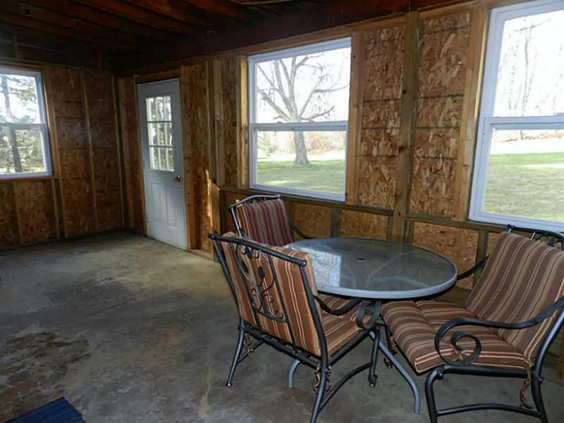 2735 Copper Road New Castle, PA 16101 - Photo 18 of 21 Patio/Deck.
