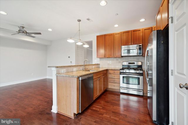 $685,000 | 103 Surgeon Generals Court, Philadelphia, PA 19146