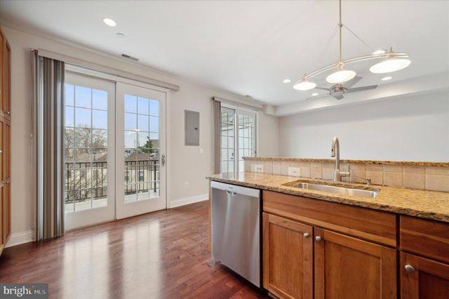 $685,000 | 103 Surgeon Generals Court, Philadelphia, PA 19146