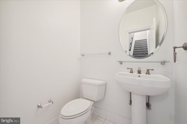 $685,000 | 103 Surgeon Generals Court, Philadelphia, PA 19146