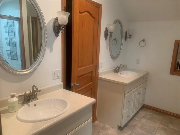 $1,300 | 900 Allegheny Avenue, Avonmore, PA 15618
