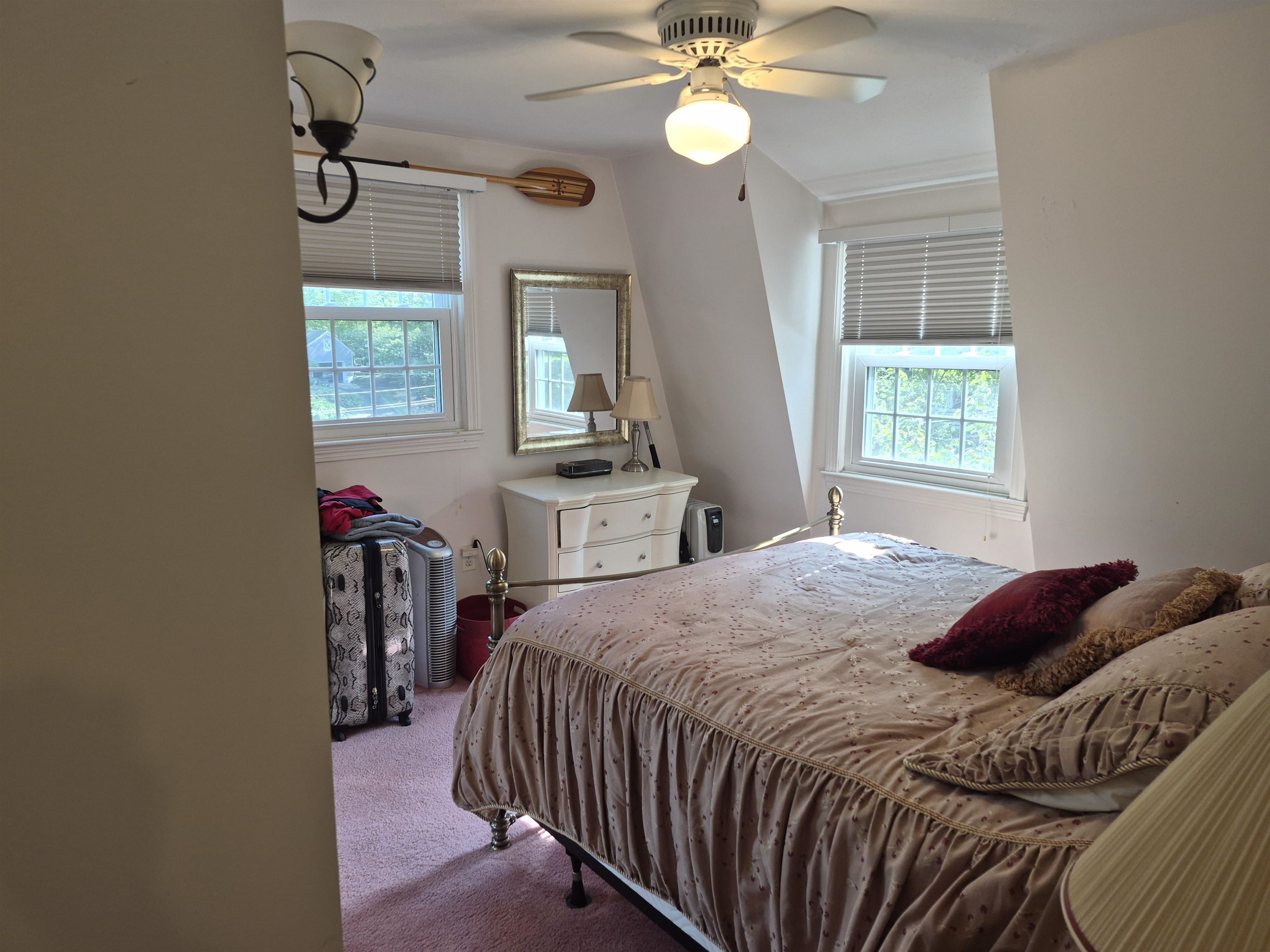 20 Shelburne Road Nashua, NH 03063 - Photo 27 of 41