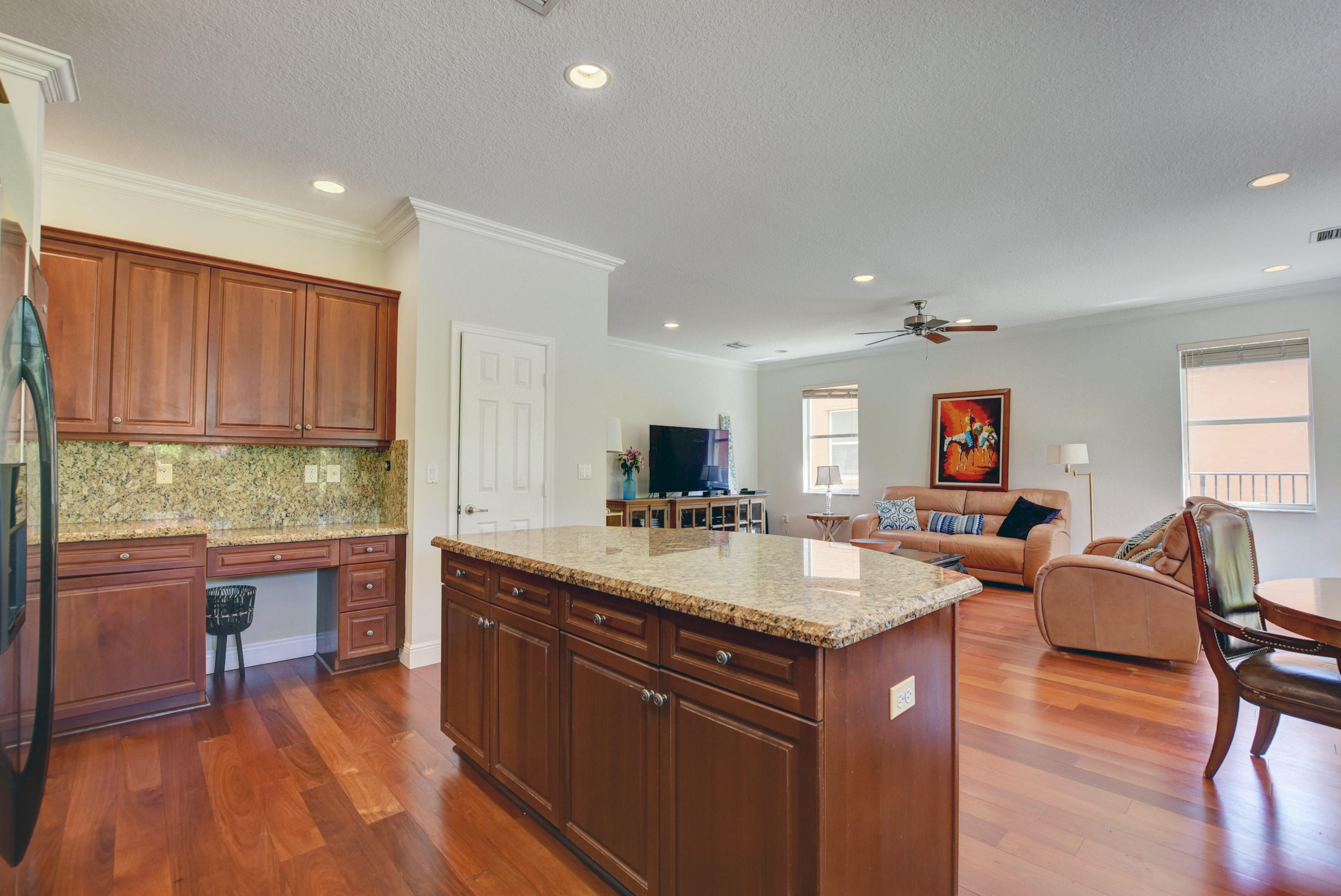 9744 Roche Place Wellington, FL 33414 - Photo 13 of 46 Kitchen