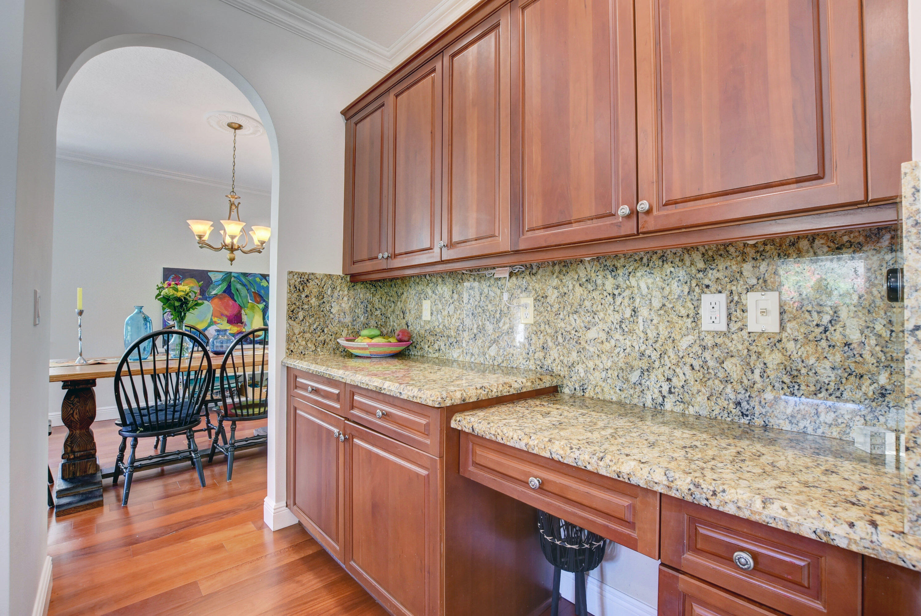9744 Roche Place Wellington, FL 33414 - Photo 15 of 46 Kitchen
