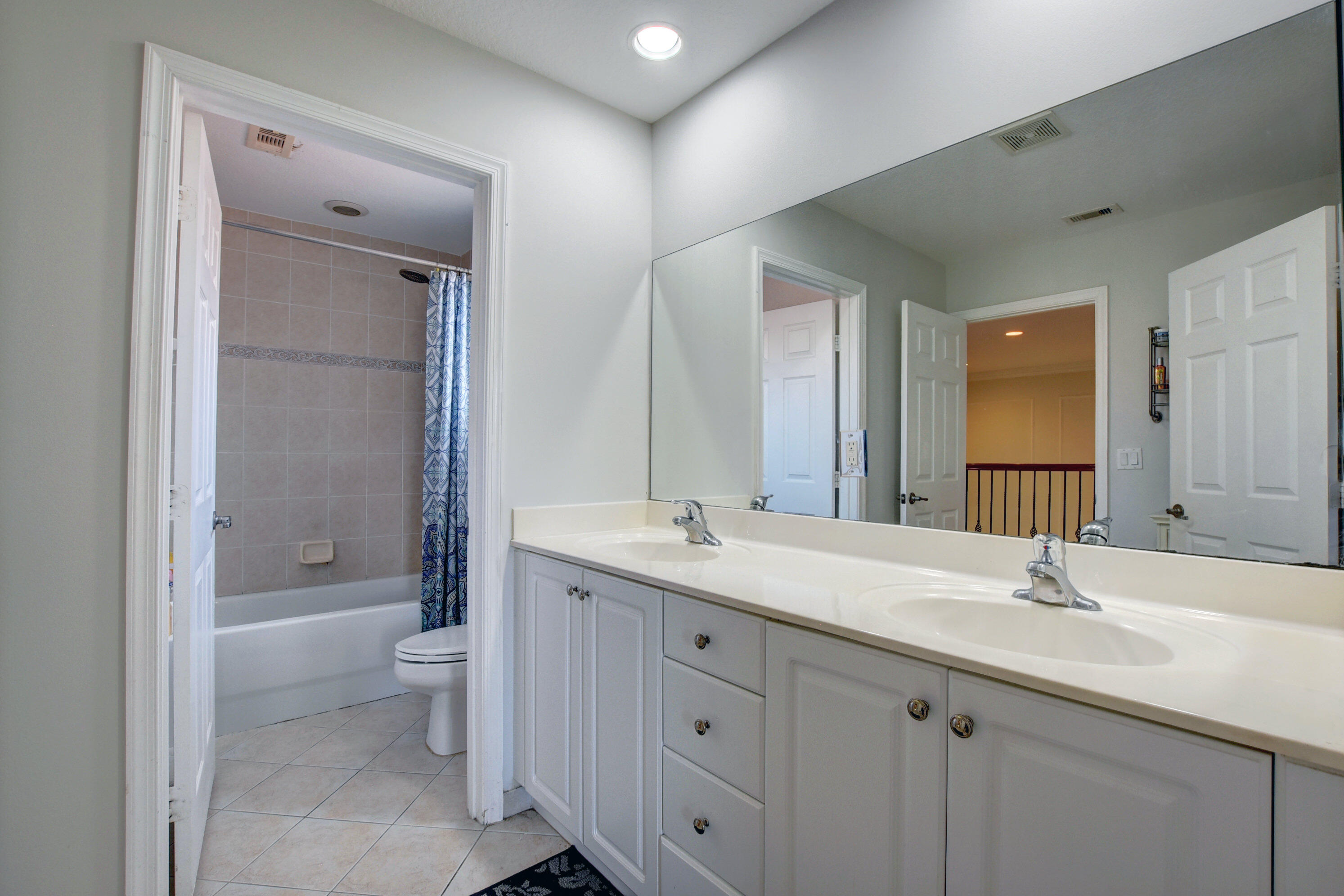 9744 Roche Place Wellington, FL 33414 - Photo 26 of 46 Bathroom 2