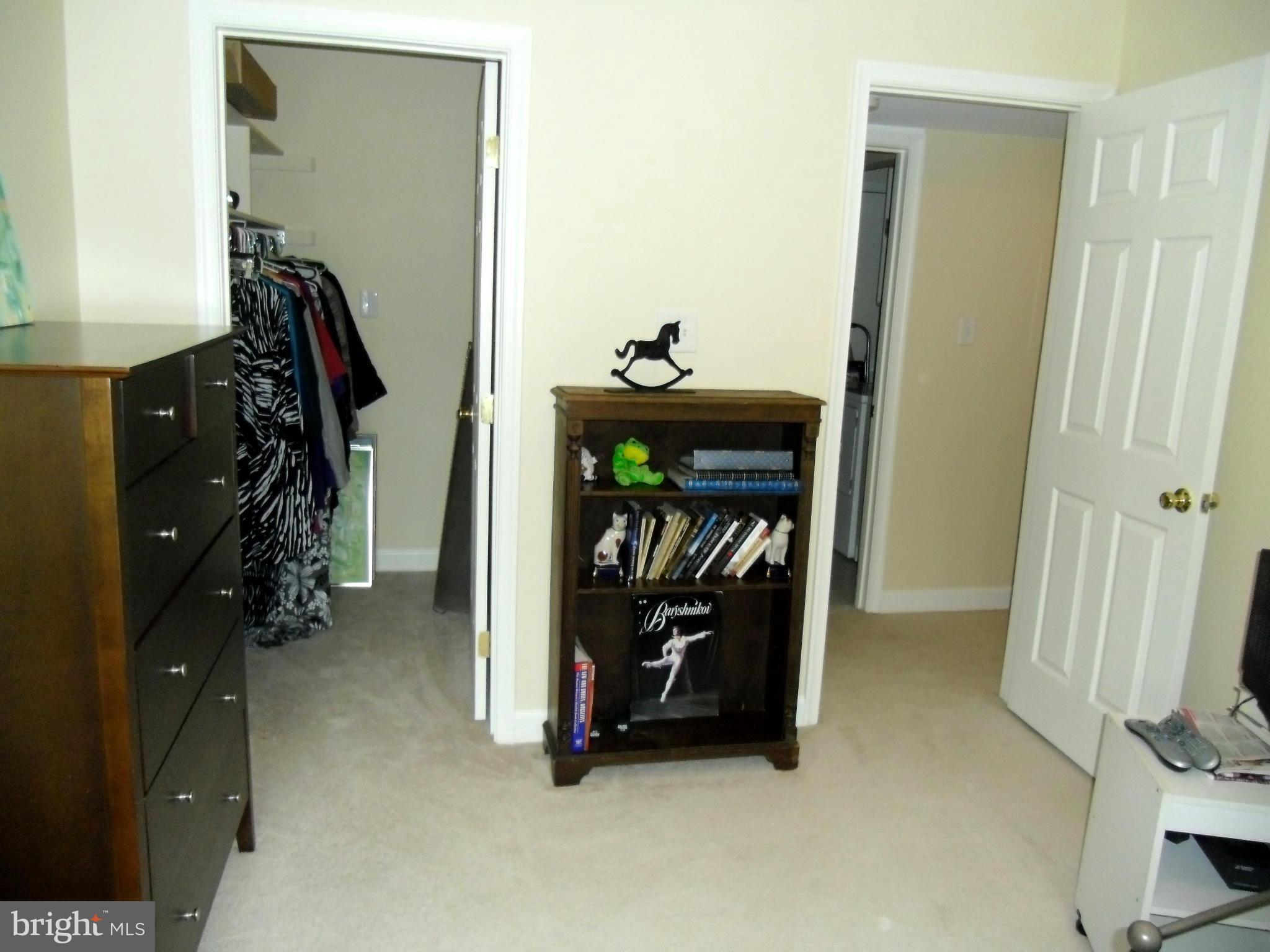 5804 Royal Ridge Drive, Unit G Springfield, VA 22152 - Photo 15 of 24 Bedroom