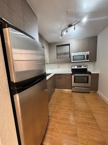 $1,690 | 8901 North New River Canal Road, Unit 18W, Fort Lauderdale, FL 33324