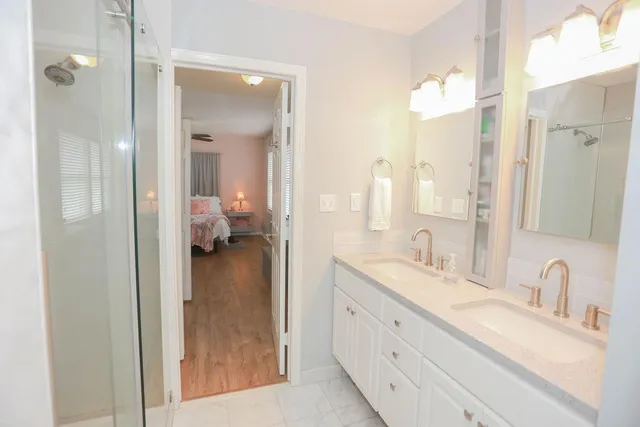 $389,000 | 13509 Harvest Lane, Peculiar, MO 64078