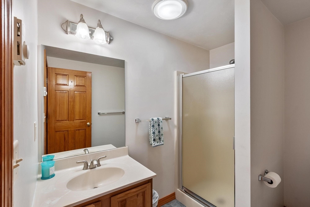 61 Newcomb Road Westminster, MA 01473 - Photo 29 of 42