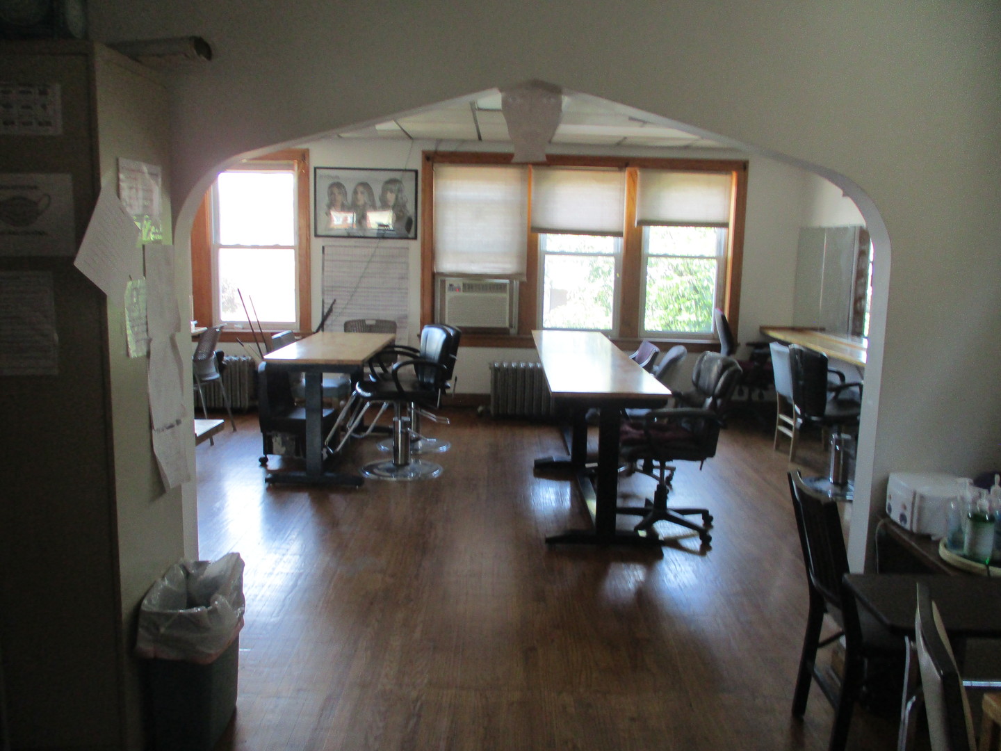 5717 West Cermak Road Cicero, IL 60804 - Photo 14 of 21 Gallery Image 14