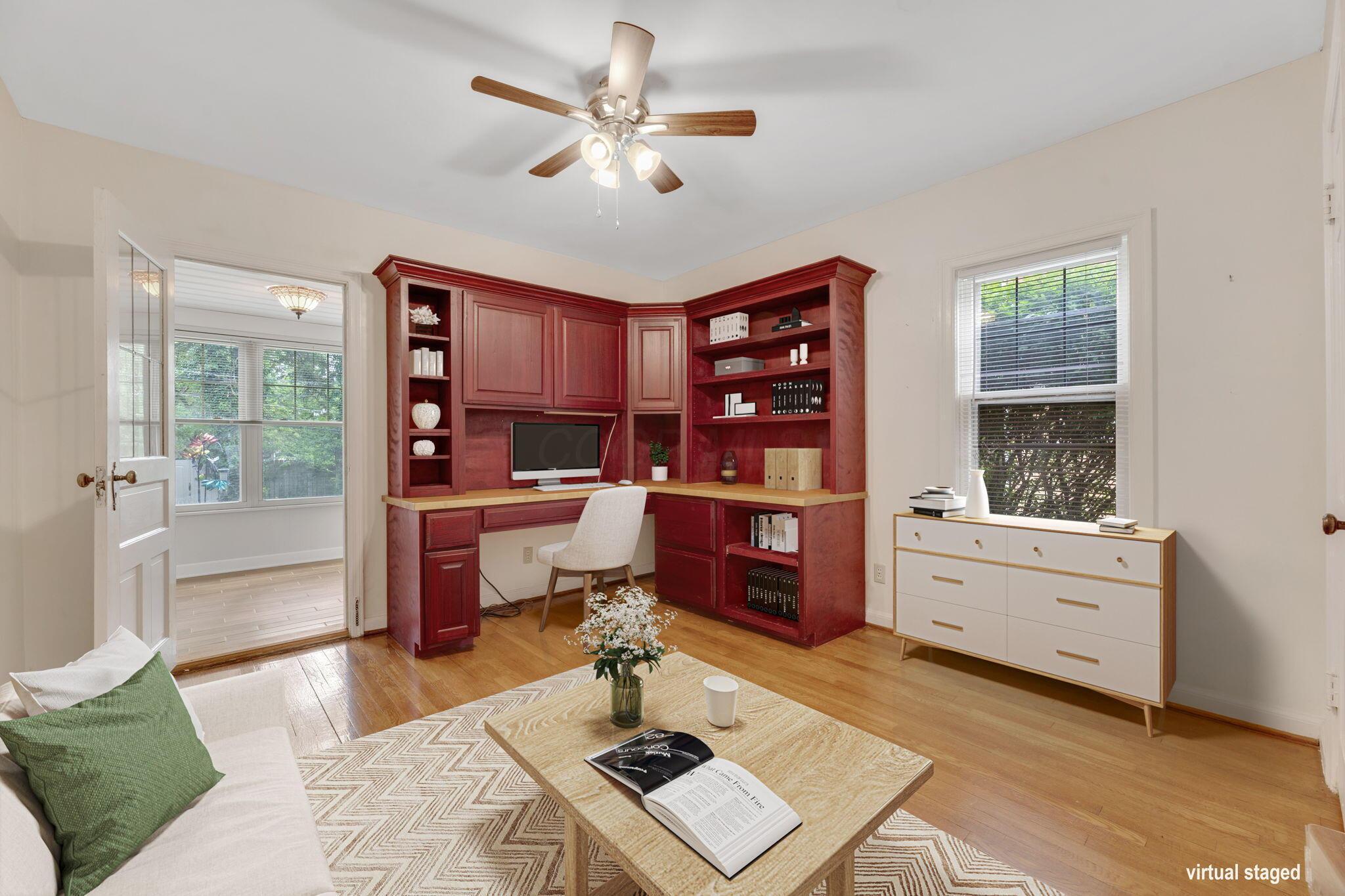 35 Brevoort Road Columbus, OH 43214 - Photo 16 of 48 Office