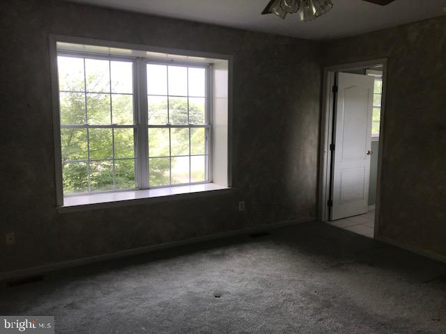 946 South Spring Road Vineland, NJ 08361 - Photo 14 of 19 Master bedroom