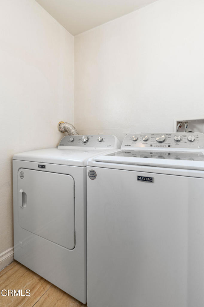 907 West Mission Road, Unit B Alhambra, CA 91801 - Photo 21 of 27 a utility room with dryer and washer