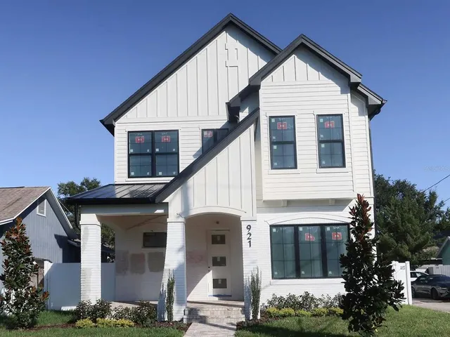 $1,795,000 | 921 12th Street North, St. Petersburg, FL 33705