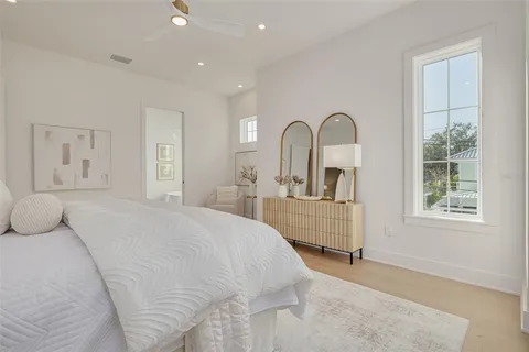 a view of back yard of the house